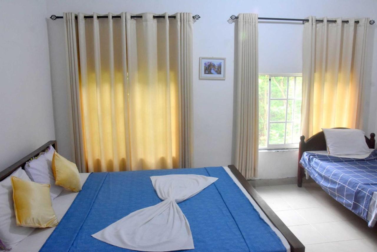 Hotel H2O Gampola Luaran gambar